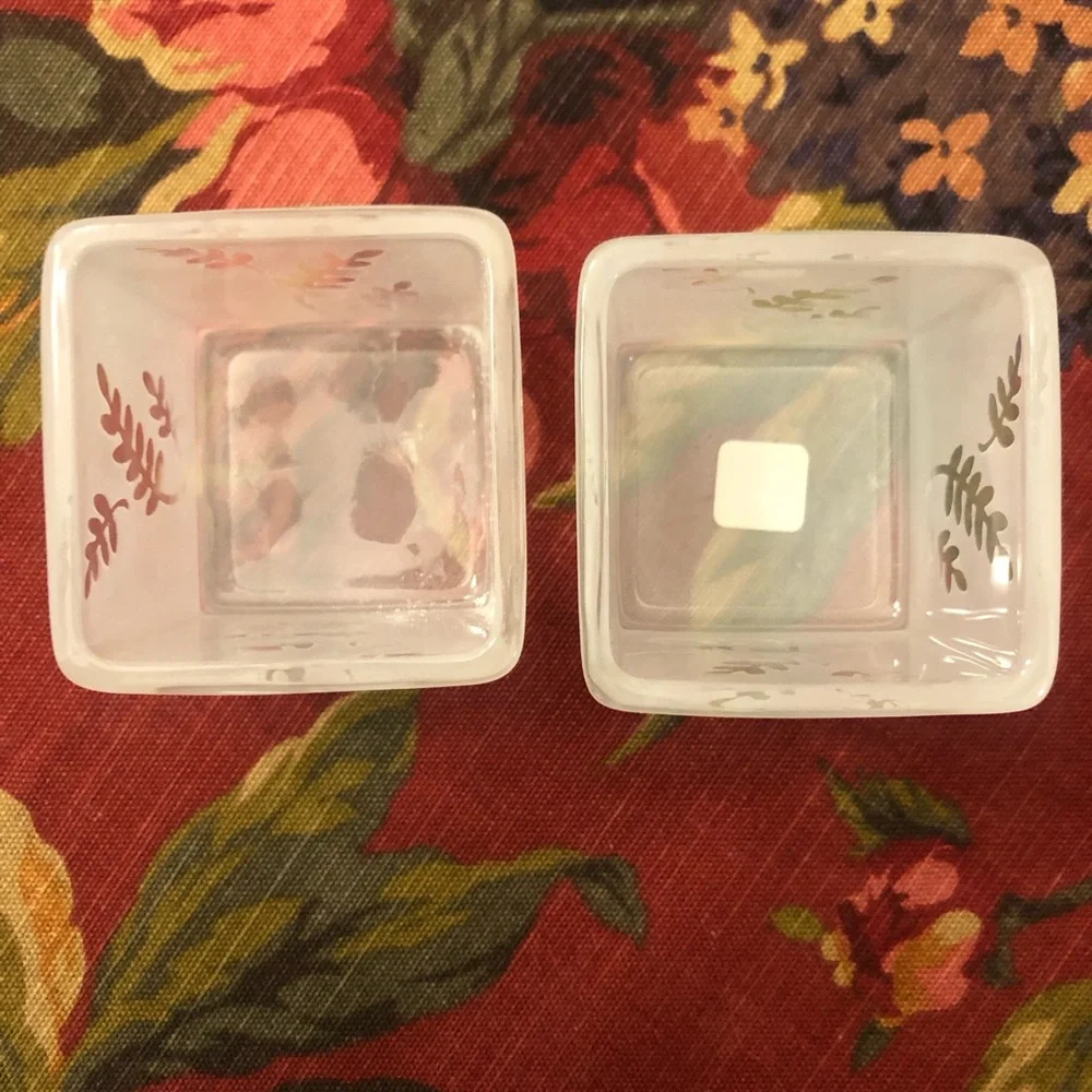 Partylite Frosted Glass Square Votive Holders Set with Leaf Motif - White - Picture 4 of 5
